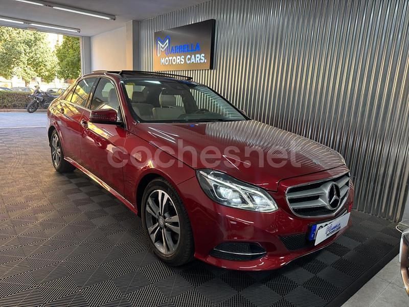Usado Mercedes E350 Avantgarde 252 CV (185 kW) 2014 Granate Berlina