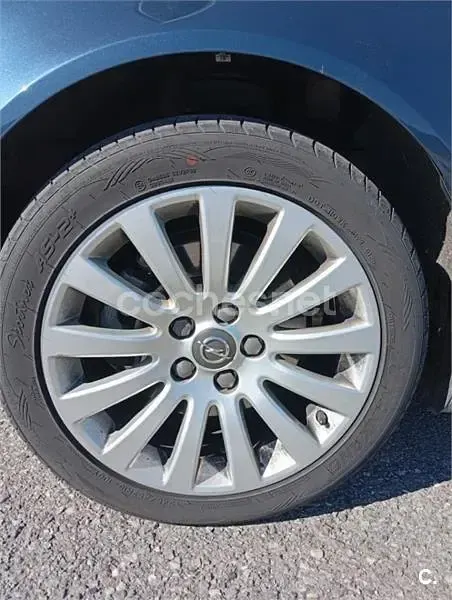 Usado Opel Insignia Cosmo 220 CV (161 kW) 2011 Azul Familiar