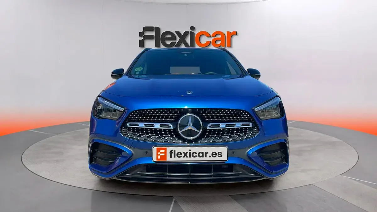 Usado Mercedes GLA200 150 CV (110 kW) 2025 Azul SUV