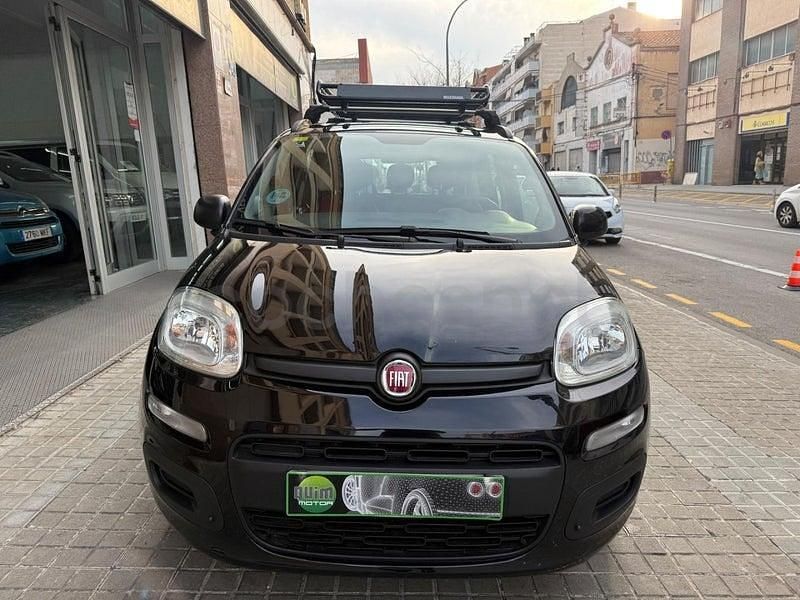 Usado Fiat Panda Lounge 69 CV (50 kW) 2014 Negro Utilitario