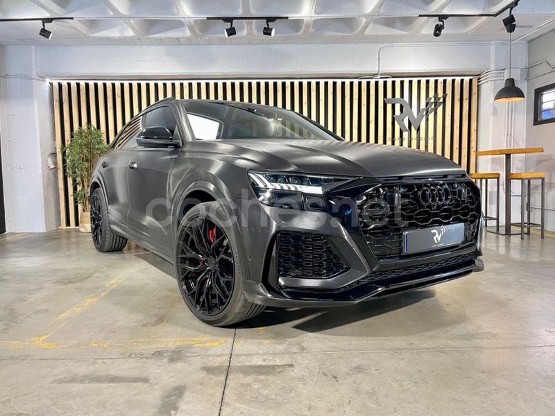 Negro Usado 2021 Audi RS Q8 SUV | 131.990 € - Imagen 1/4