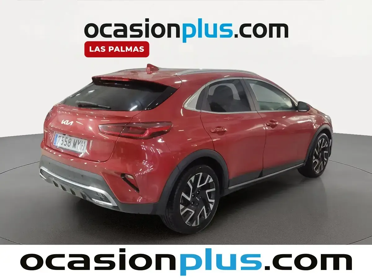 Usado Kia XCeed 100 CV (73 kW) 2025 Blanco SUV