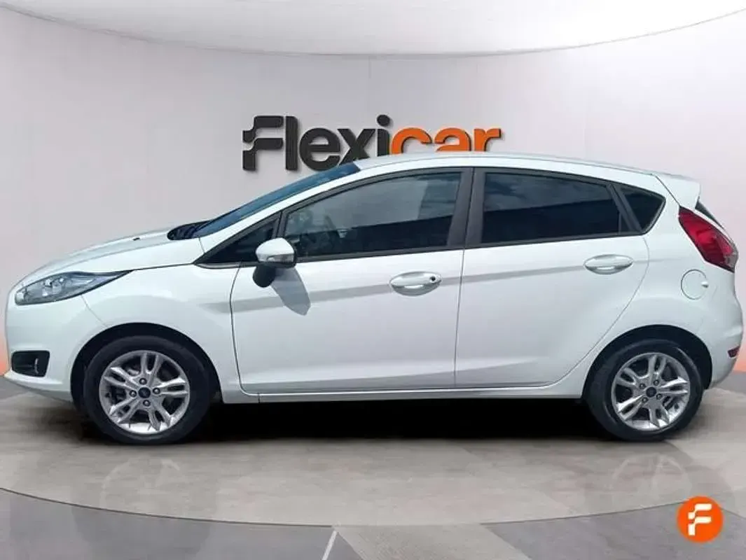 Usado Ford Fiesta Trend 82 HP (60 kW) 2017 Branco Citadino