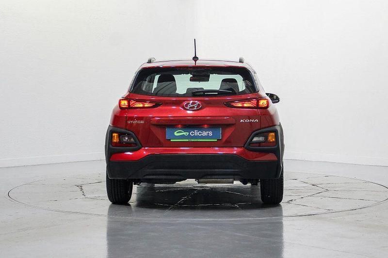 Usado Hyundai Kona 115 CV (84 kW) 2019 Rojo SUV