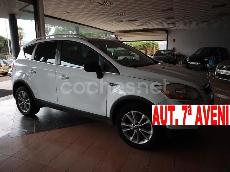 Blanco Usado 2013 Ford Kuga Titanium SUV | 8500 € (Precio justo) - Imagen 1/4