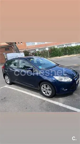 Usado Ford Focus Trend 105 CV (77 kW) 2011 Azul Berlina