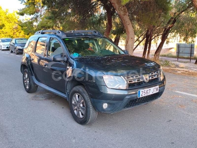 Negro Usado 2016 Dacia Duster Ambiance SUV | 7499 € (Buen precio) - Imagen 1/4