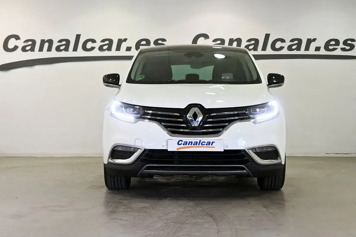 Usado Renault Espace Zen 160 CV (117 kW) 2016 Blanco Monovolumen