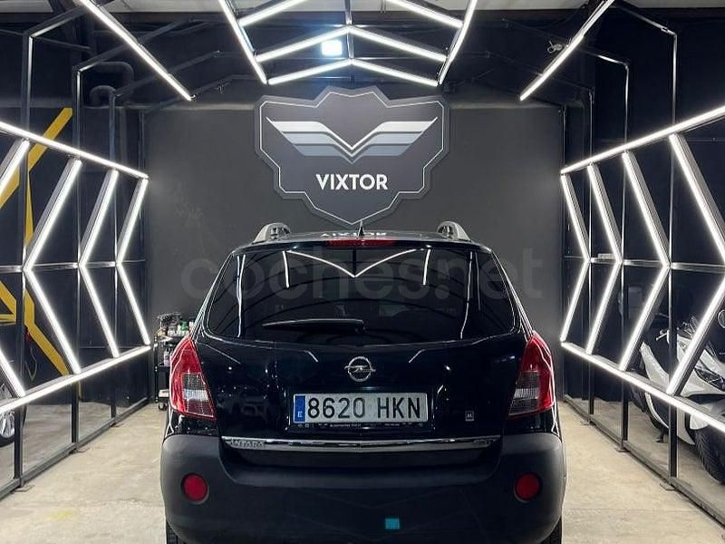 Usado Opel Antara Enjoy 163 CV (119 kW) 2011 Negro SUV