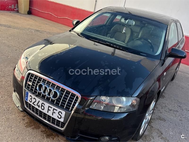 Usado Audi A3 Ambition 140 CV (102 kW) 2006 Negro Utilitario