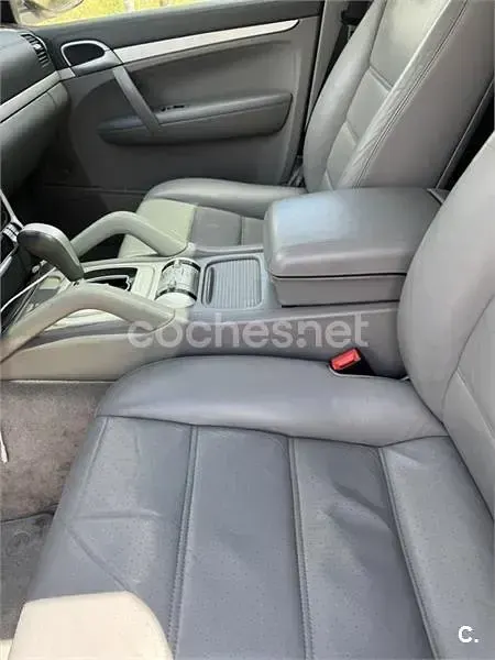 Usado Porsche Cayenne Turbo 500 CV (367 kW) 2008 Negro SUV