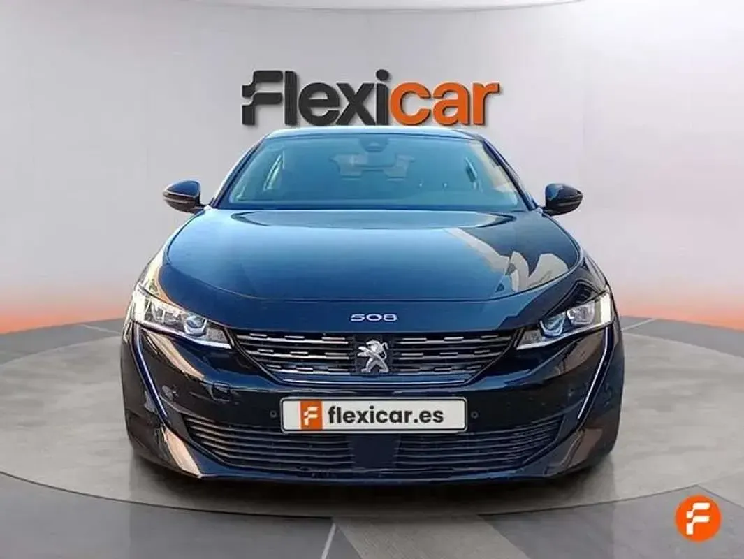 Usado Peugeot 508 Active 131 CV (96 kW) 2022 Negro Berlina
