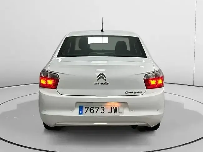 Begagnad Citroën C-Elysee I Exclusive 82 HK (60 kW) 2017 Vit Sedan