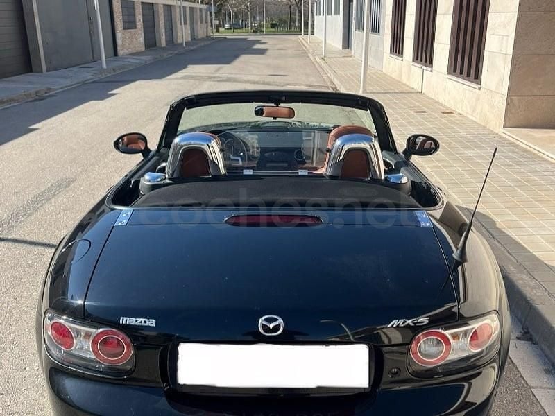 Usado Mazda MX5 Active 160 CV (117 kW) 2006 Negro Descapotable