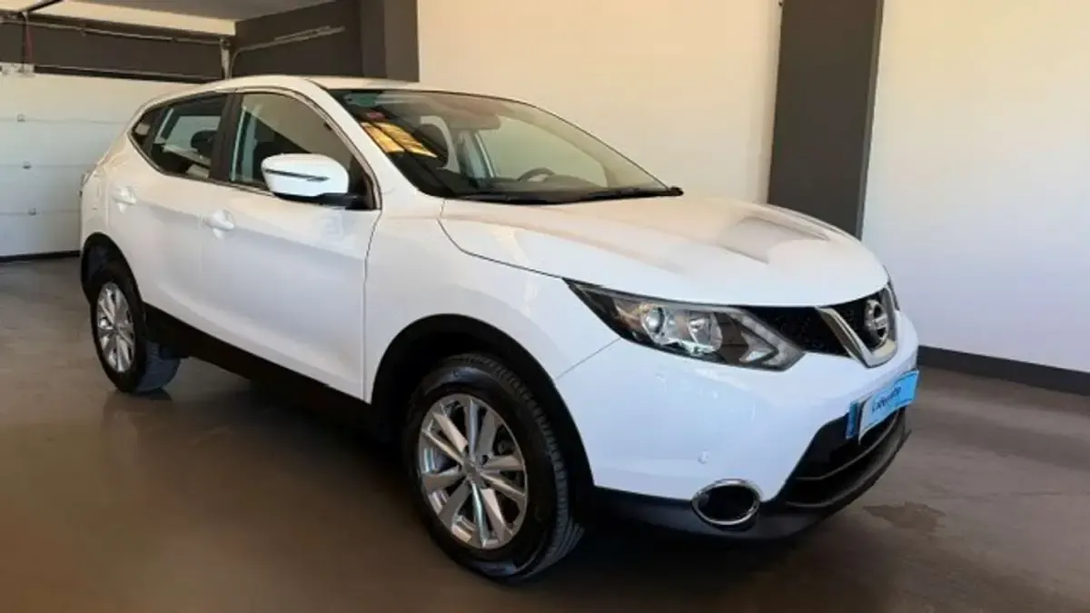 Usado Nissan Qashqai Acenta 110 CV (80 kW) 2017 Blanco SUV