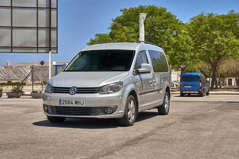 Plata metalico Usado 2011 VW Caddy Monovolumen | 11.950 € (Precio justo) - Imagen 1/4