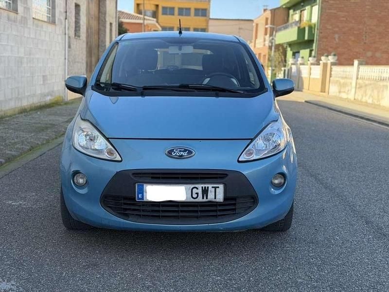 Usado Ford Ka Titanium 75 CV (55 kW) 2010 Azul Utilitario