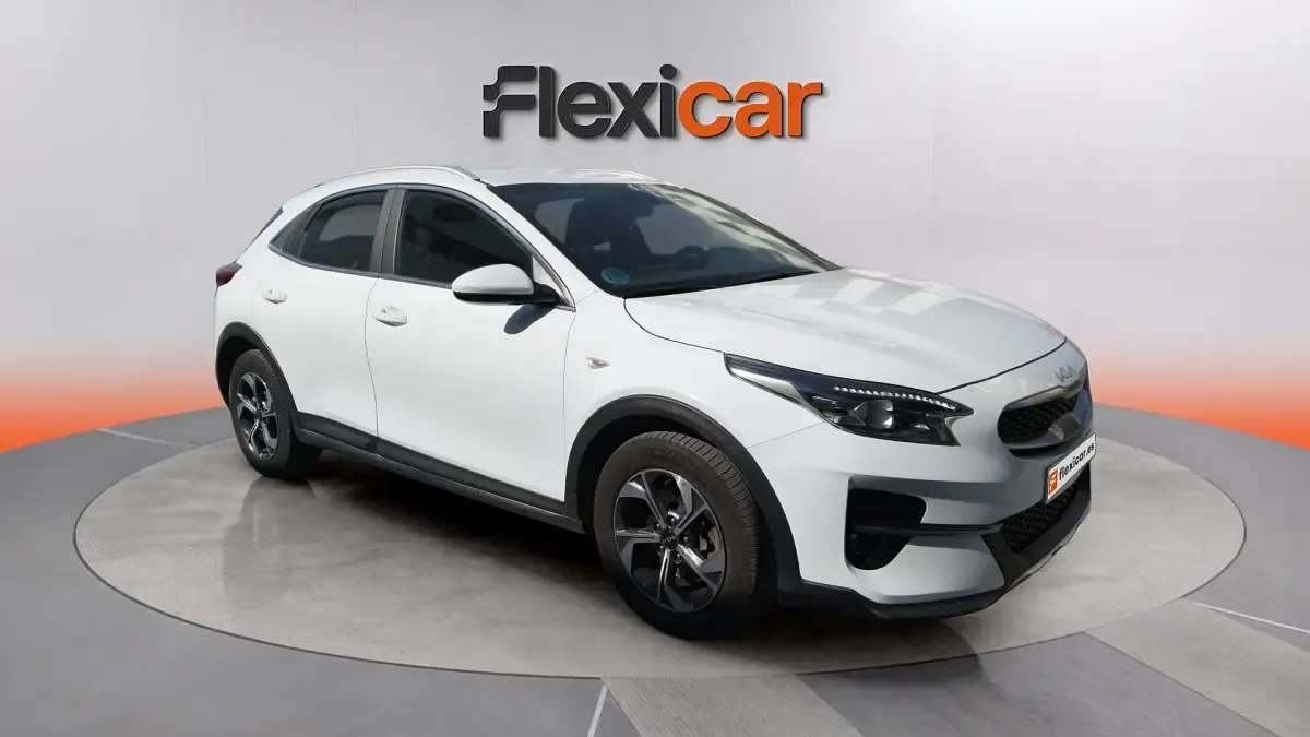 Usado Kia XCeed 120 CV (88 kW) 2022 SUV