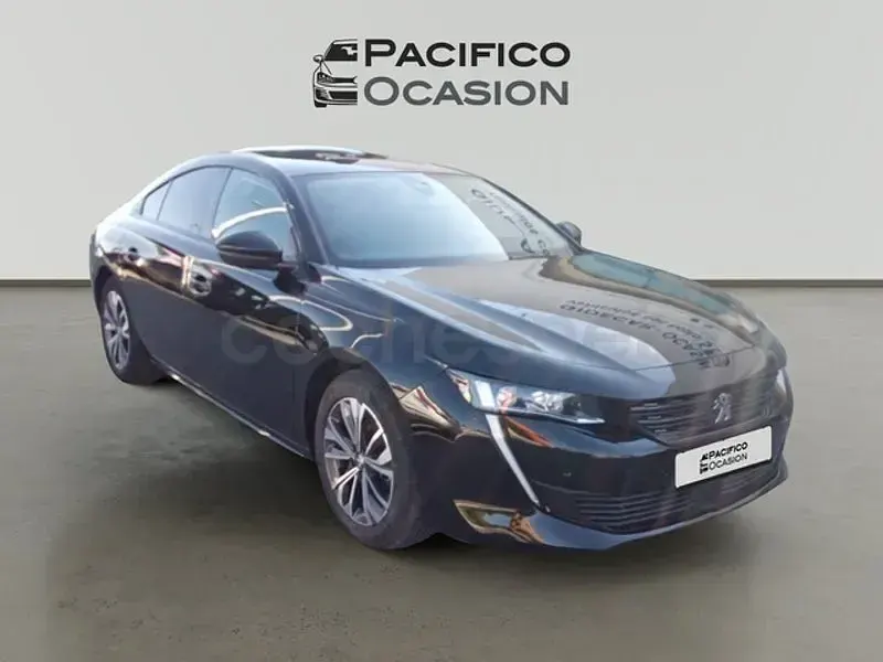Usado Peugeot 508 Allure 130 CV (95 kW) 2021 Gris / plata Berlina