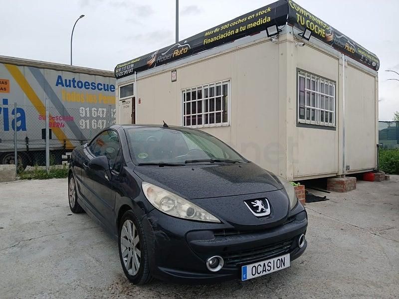 Usado Peugeot 207 CC 111 CV (81 kW) 2007 Negro Descapotable