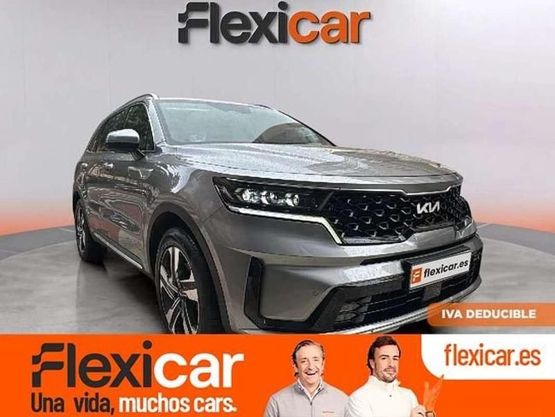 Gris Usado 2023 Kia Sorento SUV | 29.490 € (Precio justo) - Imagen 1/4