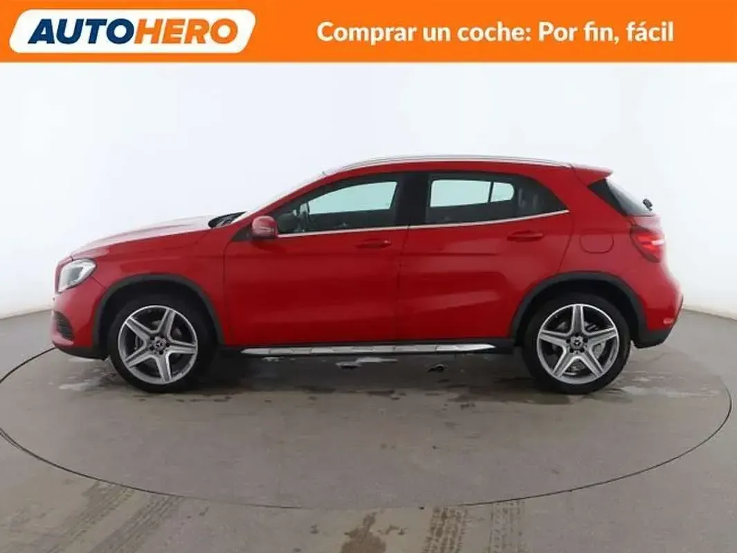 Używany Mercedes GLA200 AMG line 136 KM (100 kW) 2019 Czerwony SUV