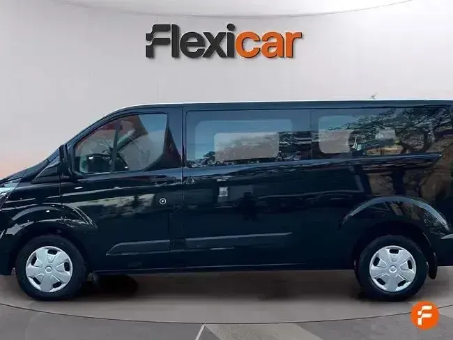 Usado Ford Transit Custom Trend 131 CV (96 kW) 2023 Negro