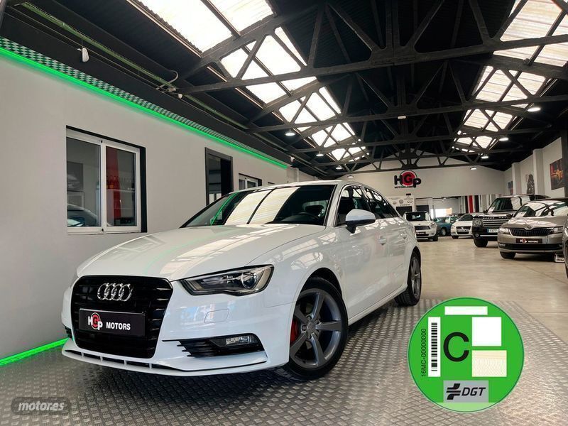 Blanco Usado 2014 Audi A3 Ambition Berlina | 13.990 € (Precio justo) - Imagen 1/4