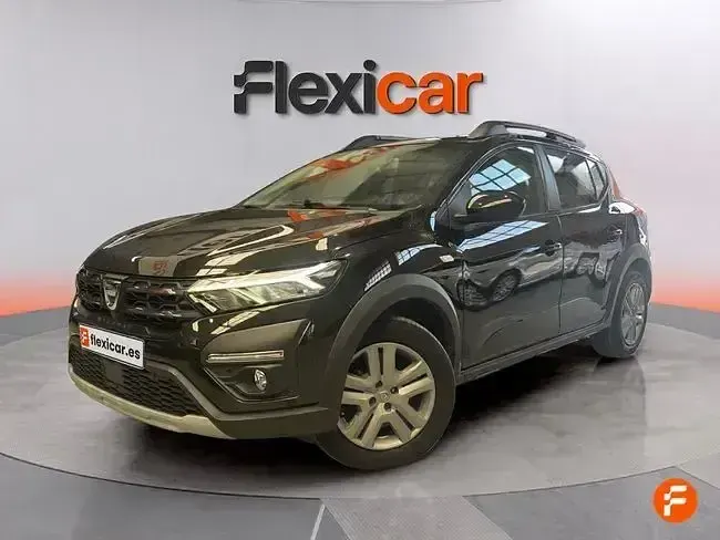 Usado Dacia Sandero Comfort 101 CV (74 kW) 2022 Negro