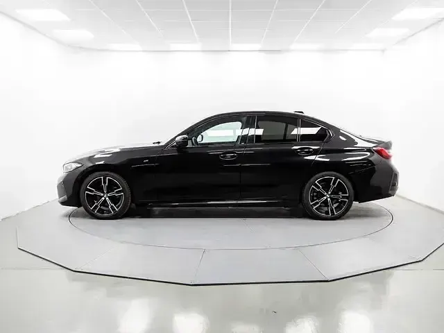 Usado BMW 318 150 CV (110 kW) 2024 Negro Berlina