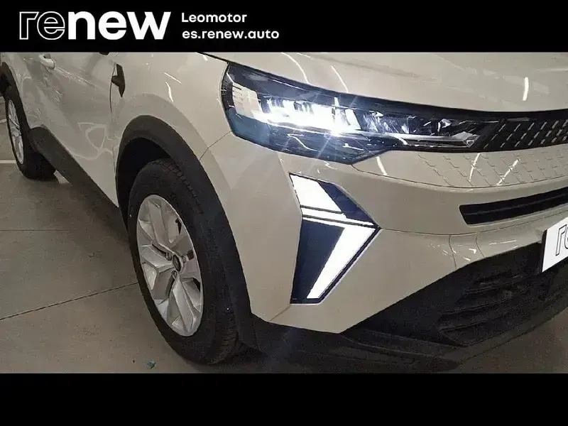 Nuevo Renault Captur Evolution 100 CV (73 kW) 2025 Blanco SUV