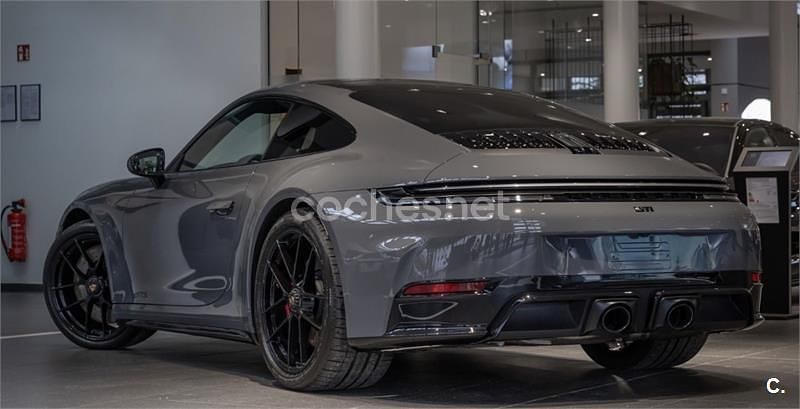 Nuevo Porsche 911 Carrera GTS 480 CV (353 kW) 2025 Gris / plata Coupe