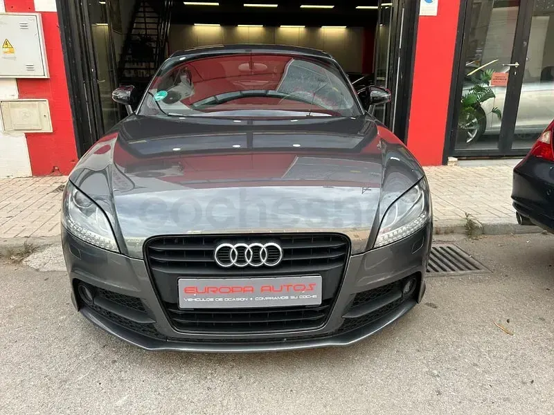 Usado Audi TT S-Line 160 CV (117 kW) 2014 Gris / plata Coupe