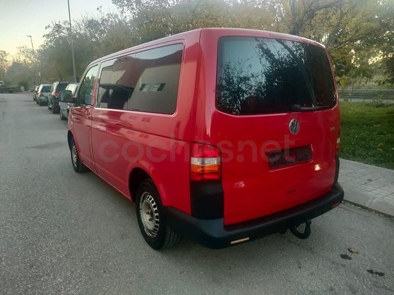 Usado VW Multivan Startline 102 CV (75 kW) 2009 Rojo Van