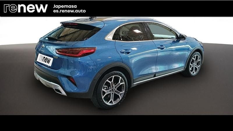 Usado Kia XCeed 136 CV (100 kW) 2021 Blue flame SUV