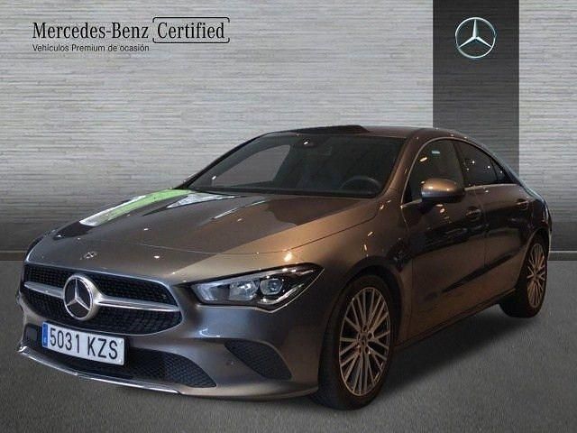 Usado Mercedes CLA180 136 CV (100 kW) 2019 Gris montaña Berlina