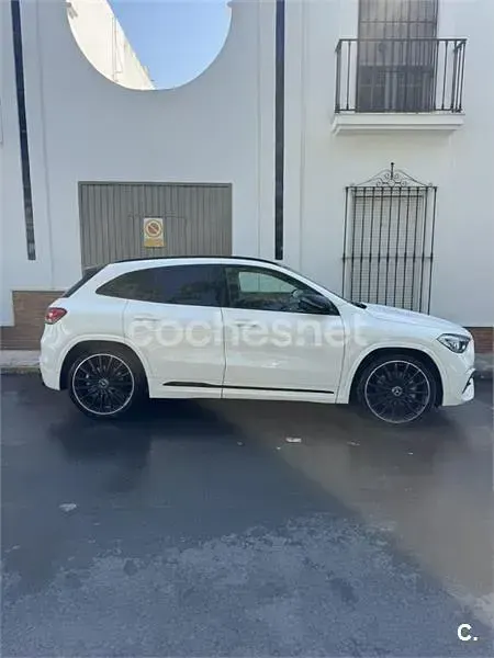 Usado Mercedes GLA45 AMG 421 CV (309 kW) 2021 Blanco SUV