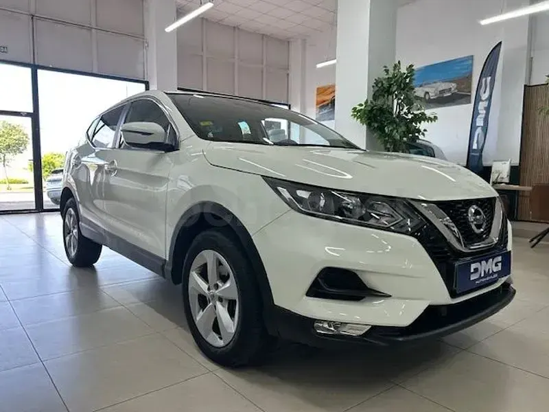 Usado Nissan Qashqai Tekna 115 CV (84 kW) 2018 Blanco SUV