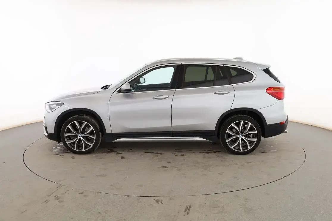 Usado BMW X1 Sport Line 190 CV (139 kW) 2019 Gris SUV