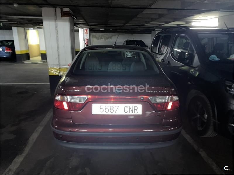 Usado Seat Toledo Stella 110 CV (80 kW) 2003 Granate Berlina