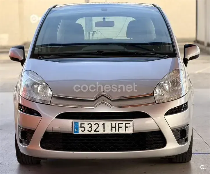 Usado Citroën C4 Picasso 120 CV (88 kW) 2011 Gris / plata Monovolumen