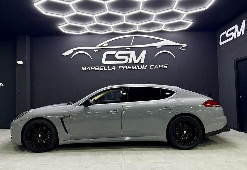 Usado Porsche Panamera 4S Executive 420 CV (308 kW) 2013 Gris Berlina