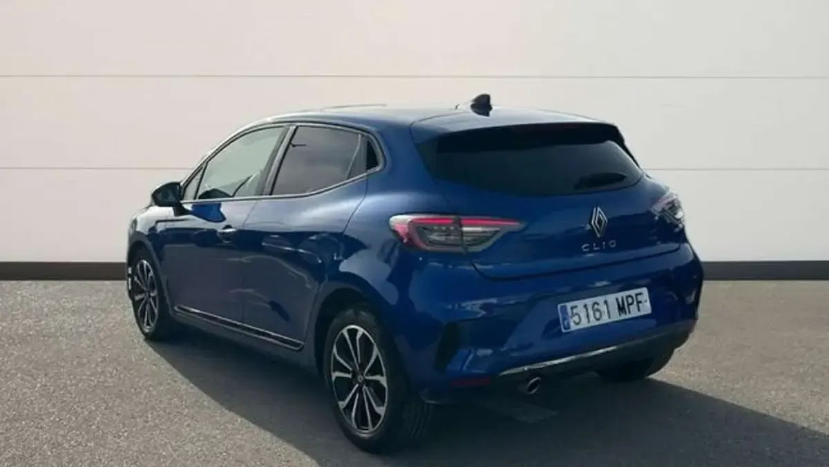 Usado Renault Clio V Techno 90 CV (66 kW) 2024 Azul Berlina