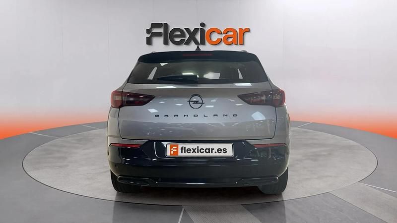 Usado Opel Grandland X GS Line 131 CV (96 kW) 2022 Gris SUV