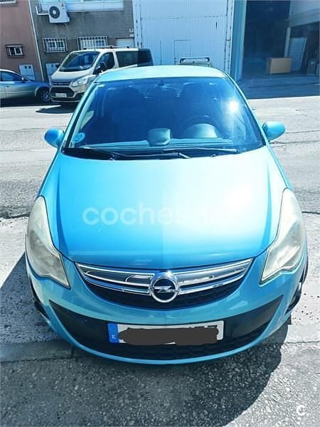 Usado Opel Corsa Essentia 85 HP (62 kW) 2011 Azul Citadino