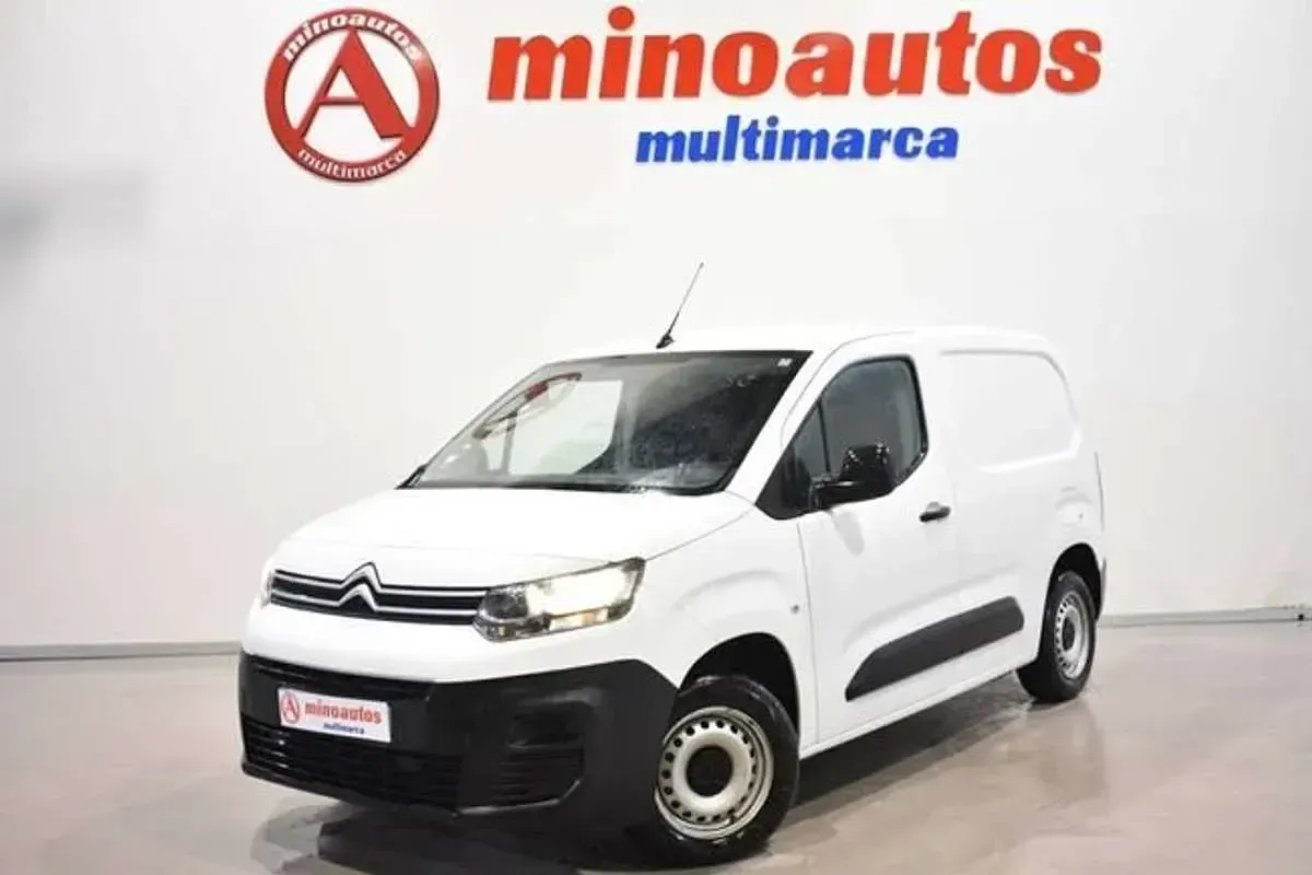 Usado Peugeot Partner 101 CV (74 kW) 2022 Blanco Monovolumen