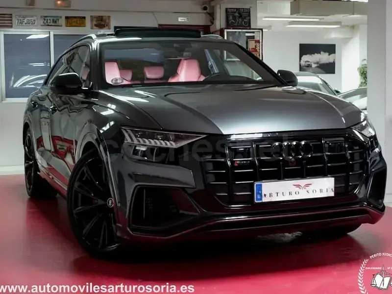 Usado Audi SQ8 Ambiente 507 CV (372 kW) 2021 Gris / plata SUV