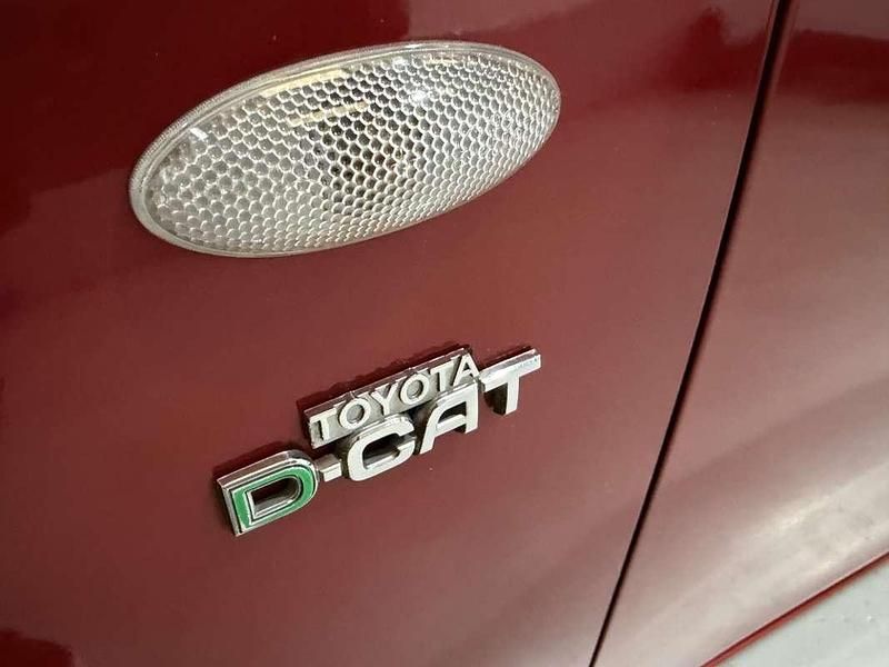 Käytetty Toyota Verso Advance 150 HP (110 kW) 2010 Punainen Tila-auto