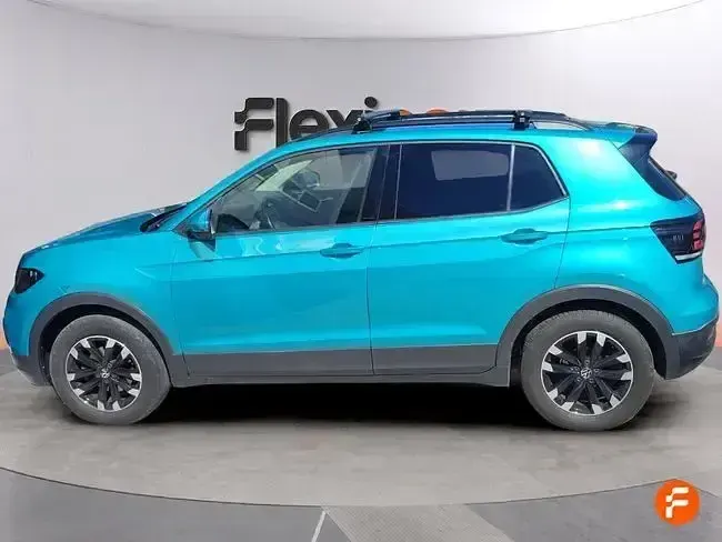 Usado VW T-Cross Advance 110 CV (80 kW) 2021 Verde SUV