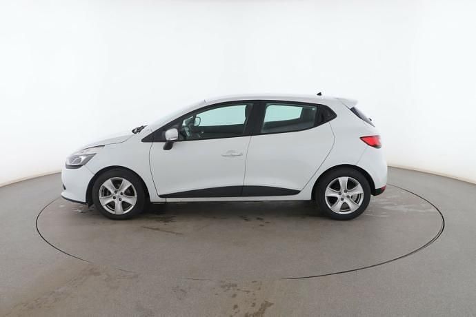 Usado Renault Clio Expression 90 CV (66 kW) 2015